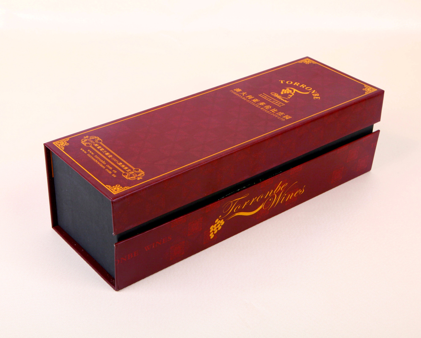 Custom luxury wine box packaging